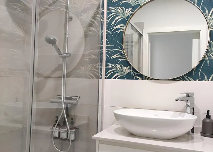 Апартаменти Atlantica Canteras With Parking *